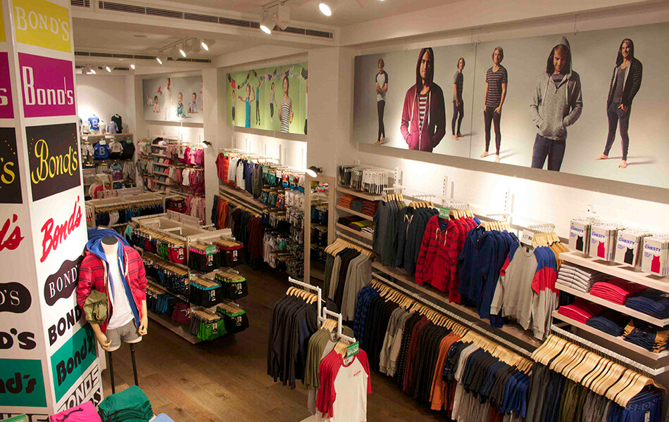 bonds store design 9