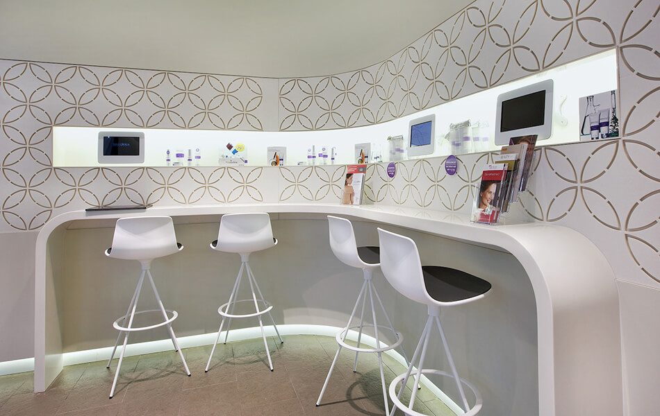 laserclinicsaus store design 1