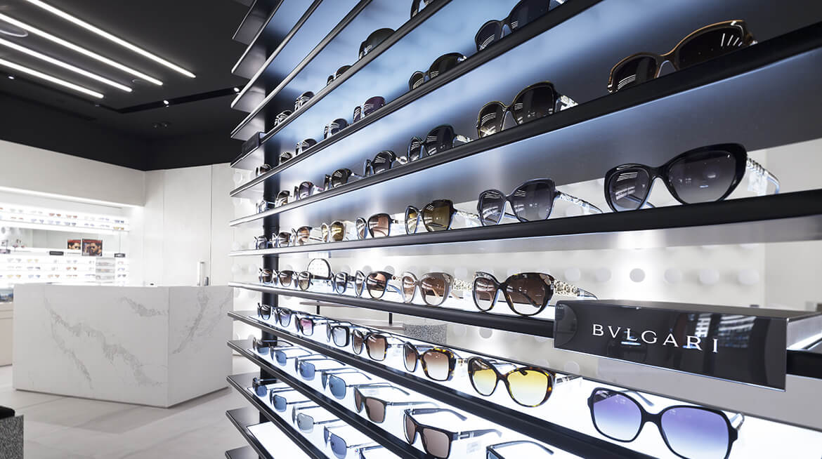 sunglass shop design 14